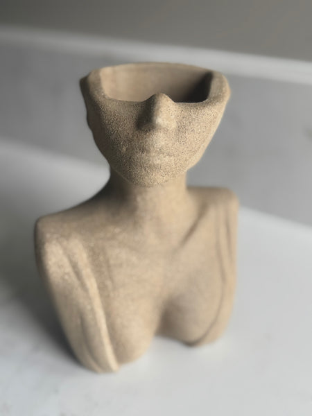 Mila Concrete Sculpture Vase